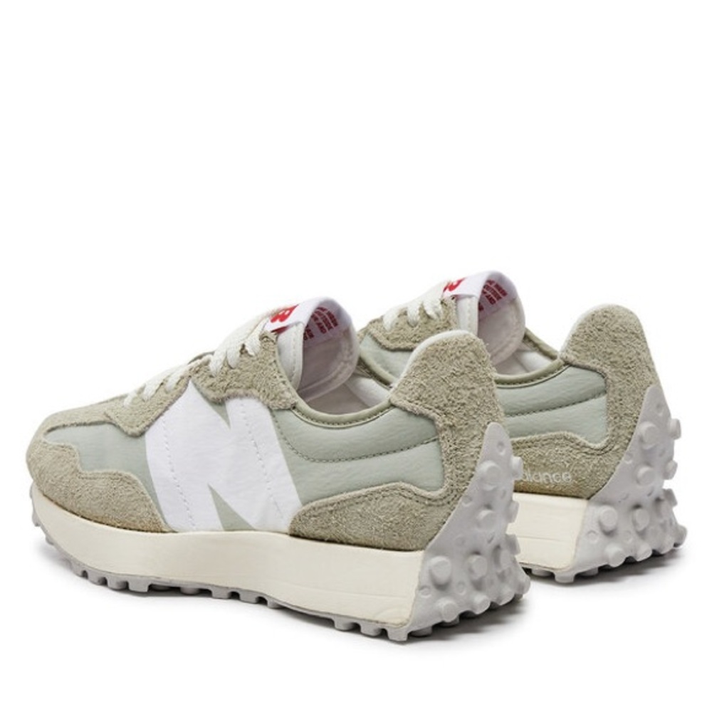 New Balance 327 - Picture 2 of 7